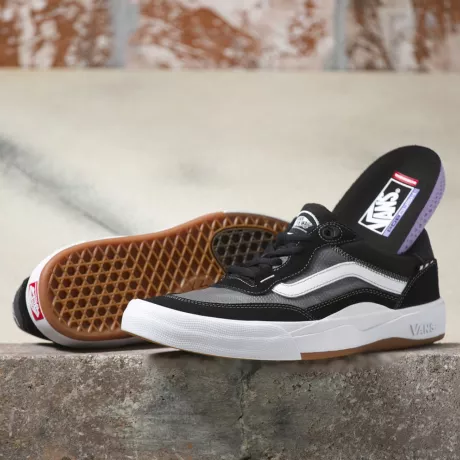 TÊNIS WAYVEE BLACK WHITE | Vans