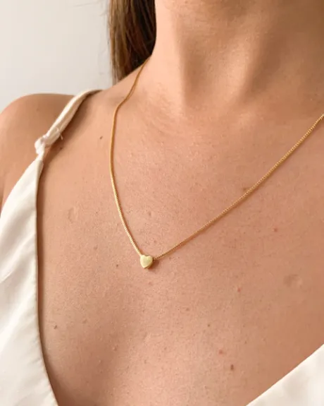 Colar Coração Dourado - Elegância Minimalista